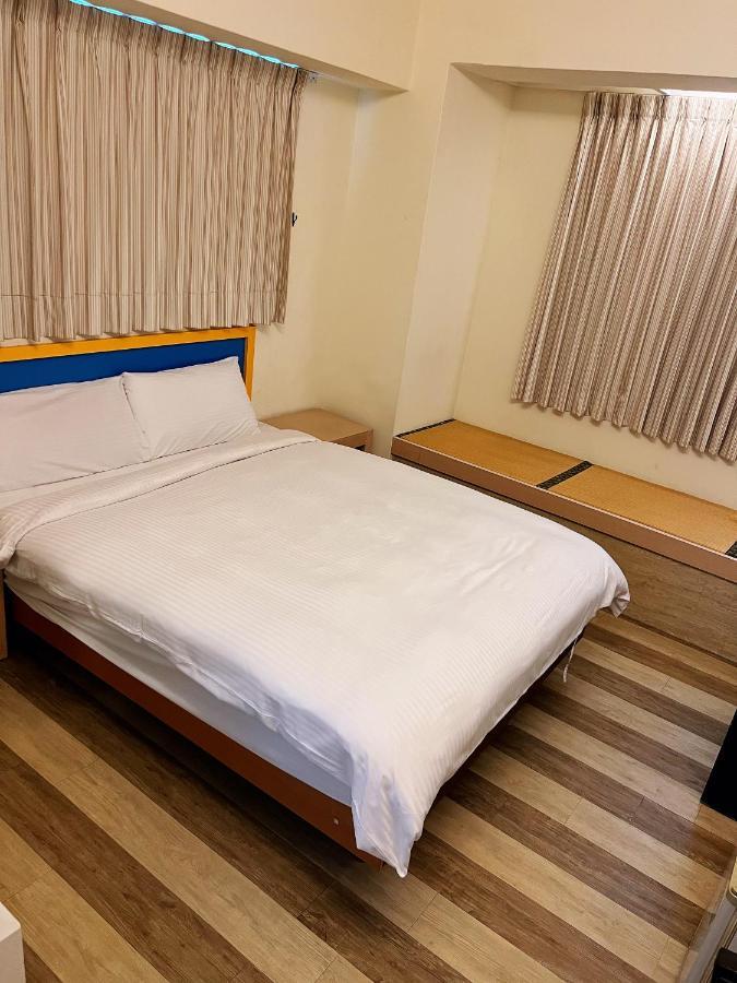 Hwa Hong Hotel Kaohsiung Exterior photo