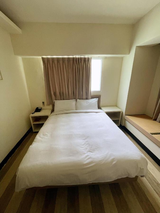 Hwa Hong Hotel Kaohsiung Exterior photo
