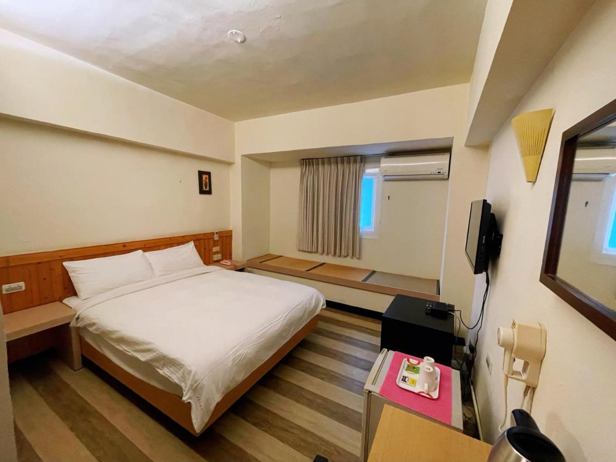 Hwa Hong Hotel Kaohsiung Exterior photo