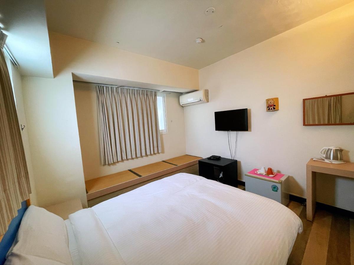 Hwa Hong Hotel Kaohsiung Exterior photo